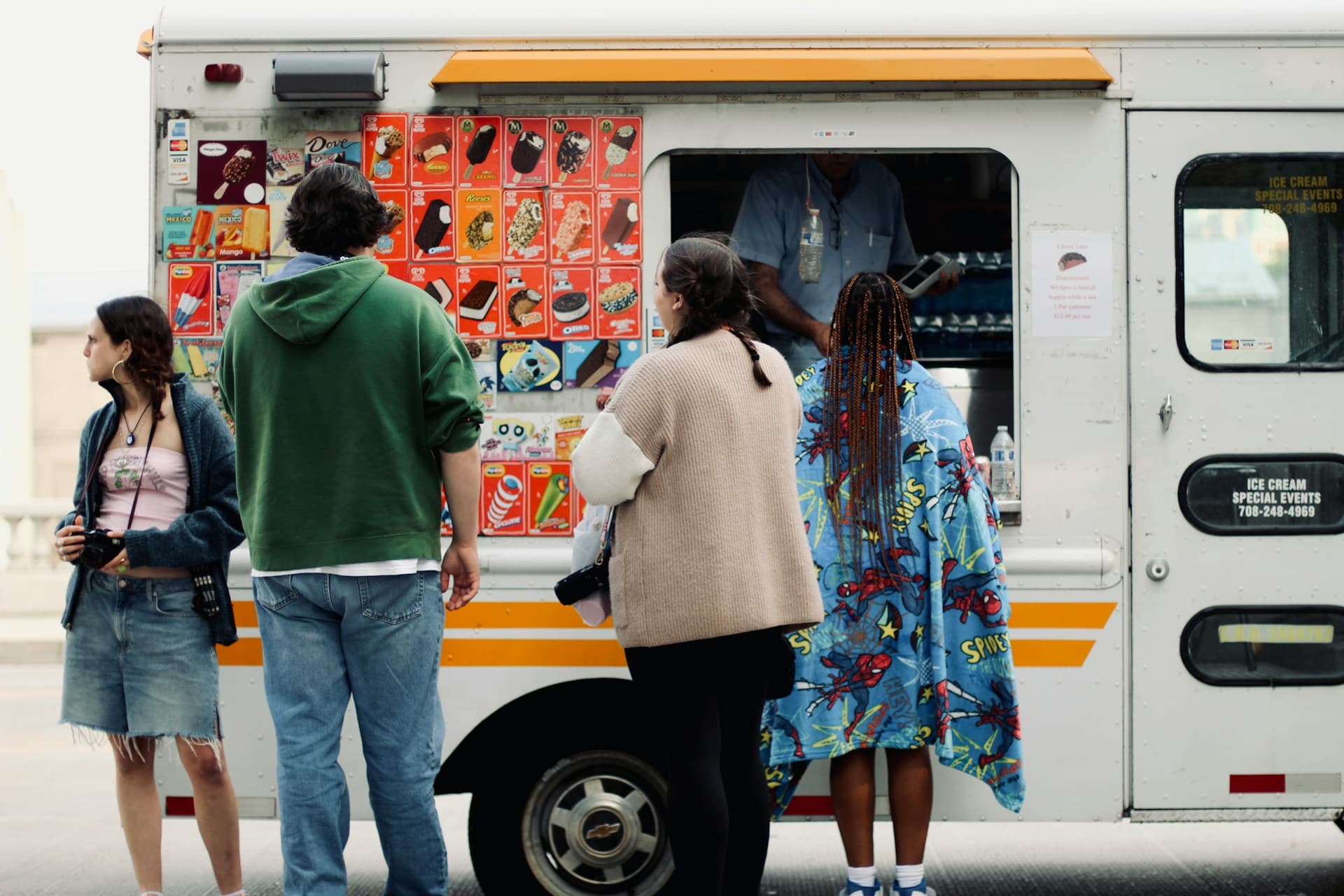 Using Ice Cream Trucks to Draw Crowds to a Fundraiser